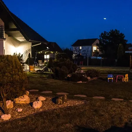 Homestay White House Zator